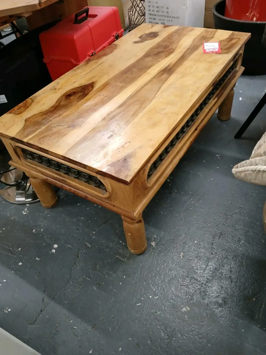 Coffee table - Image 1