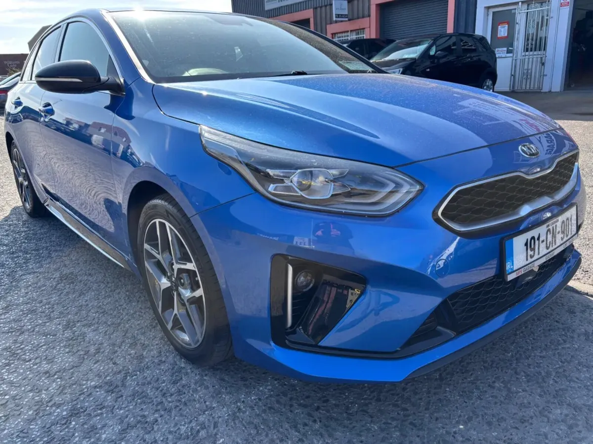 2019 KIA PROCEED 1.4 GT Line Petrol - Image 4