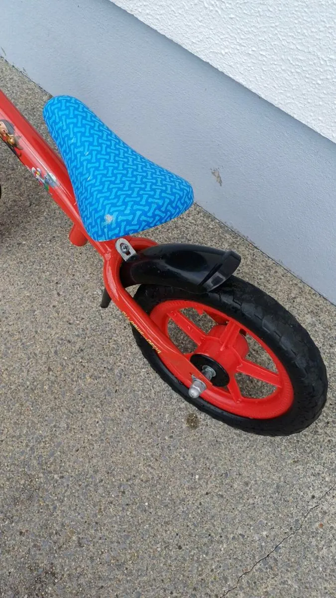 Paw Patrol Balance Bike - Image 2