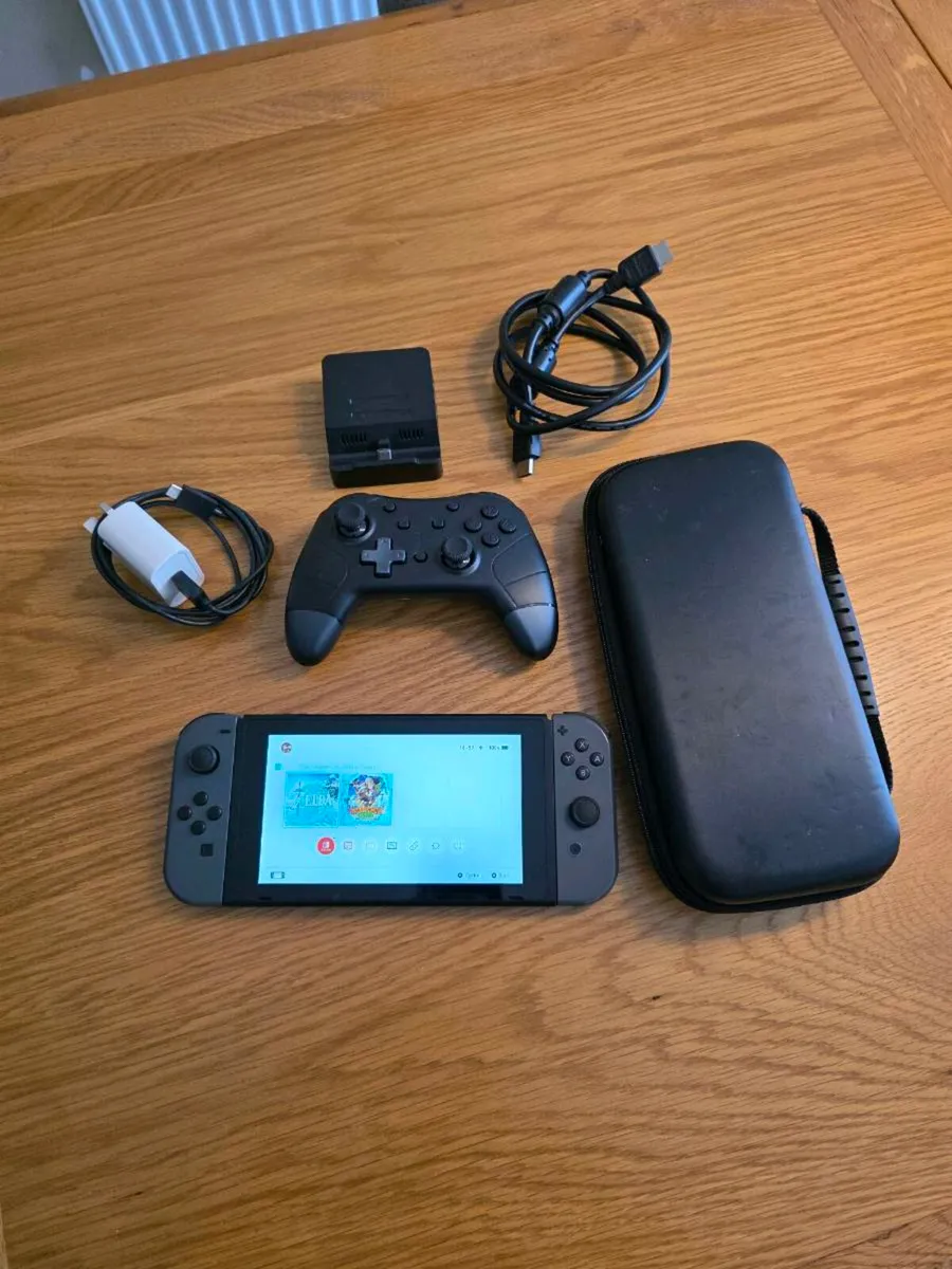 Nintendo Switch - Image 1