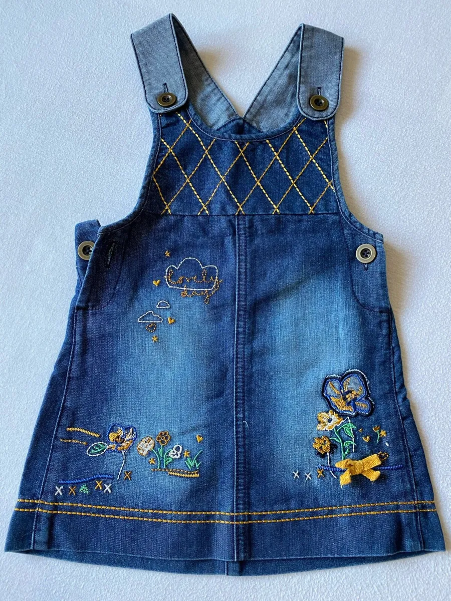 Girl’s/ Baby Girl Dresses and Accessories 18-24 m - Image 4