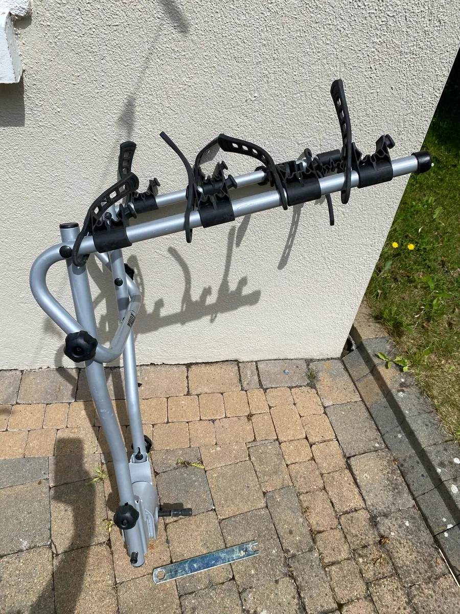 Thule Hangon Towbar Mounted Bike Rack for 4 bikes - Image 2