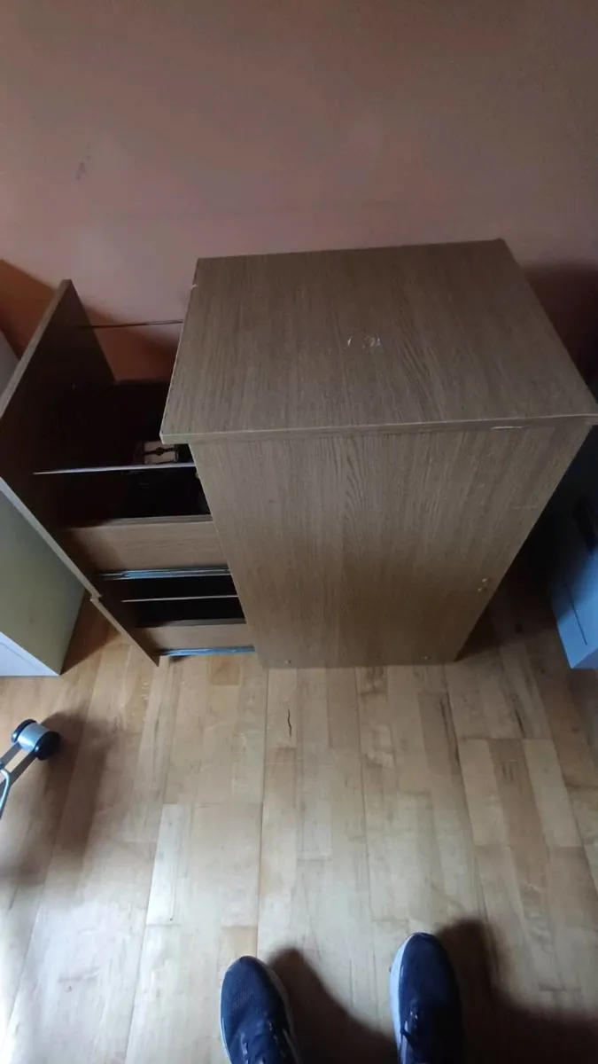 Filing cabinet - free delivery - Image 4
