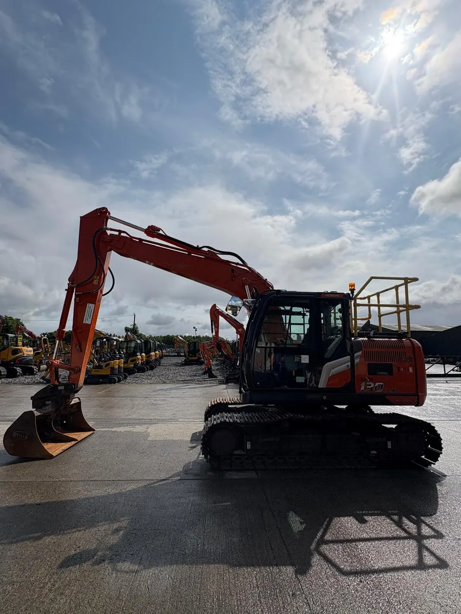 2023 Hitachi ZX130 LCN-7 - Image 3