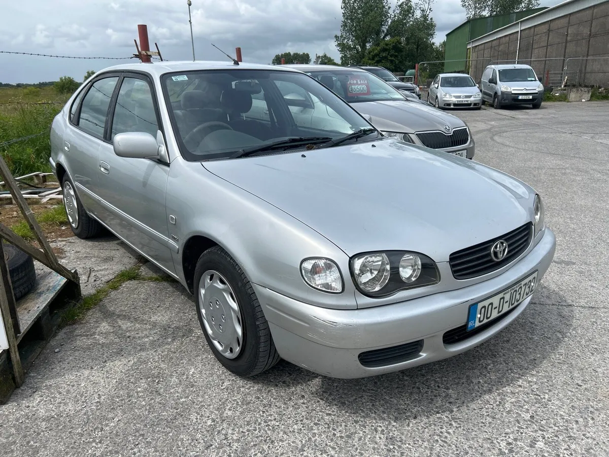 Toyota Corolla     NCT 3/26.    Tax 7/25 - Image 3