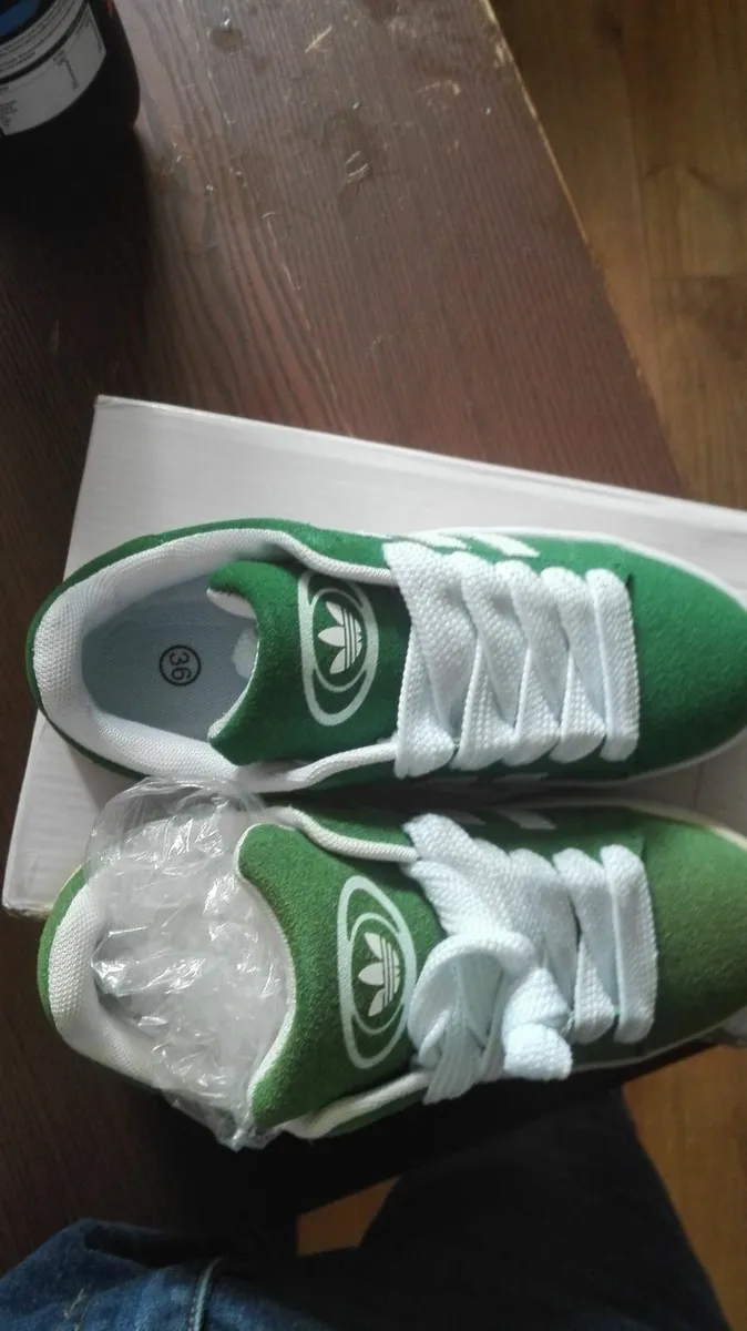 sneakers - Image 1
