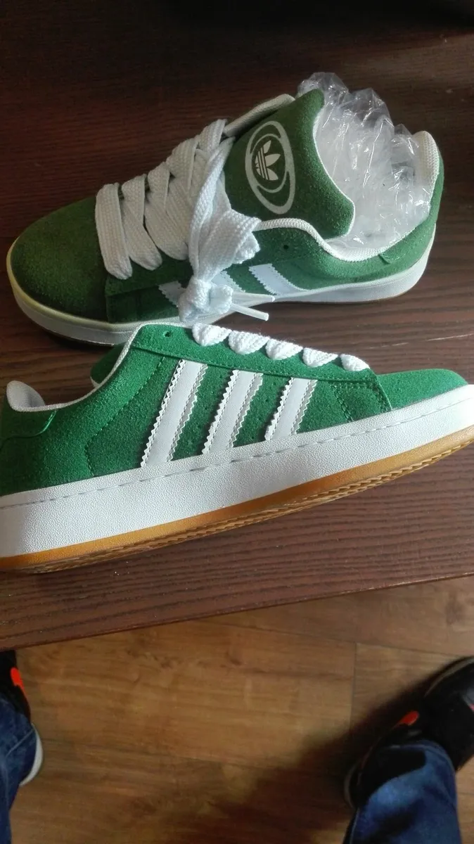 sneakers - Image 4