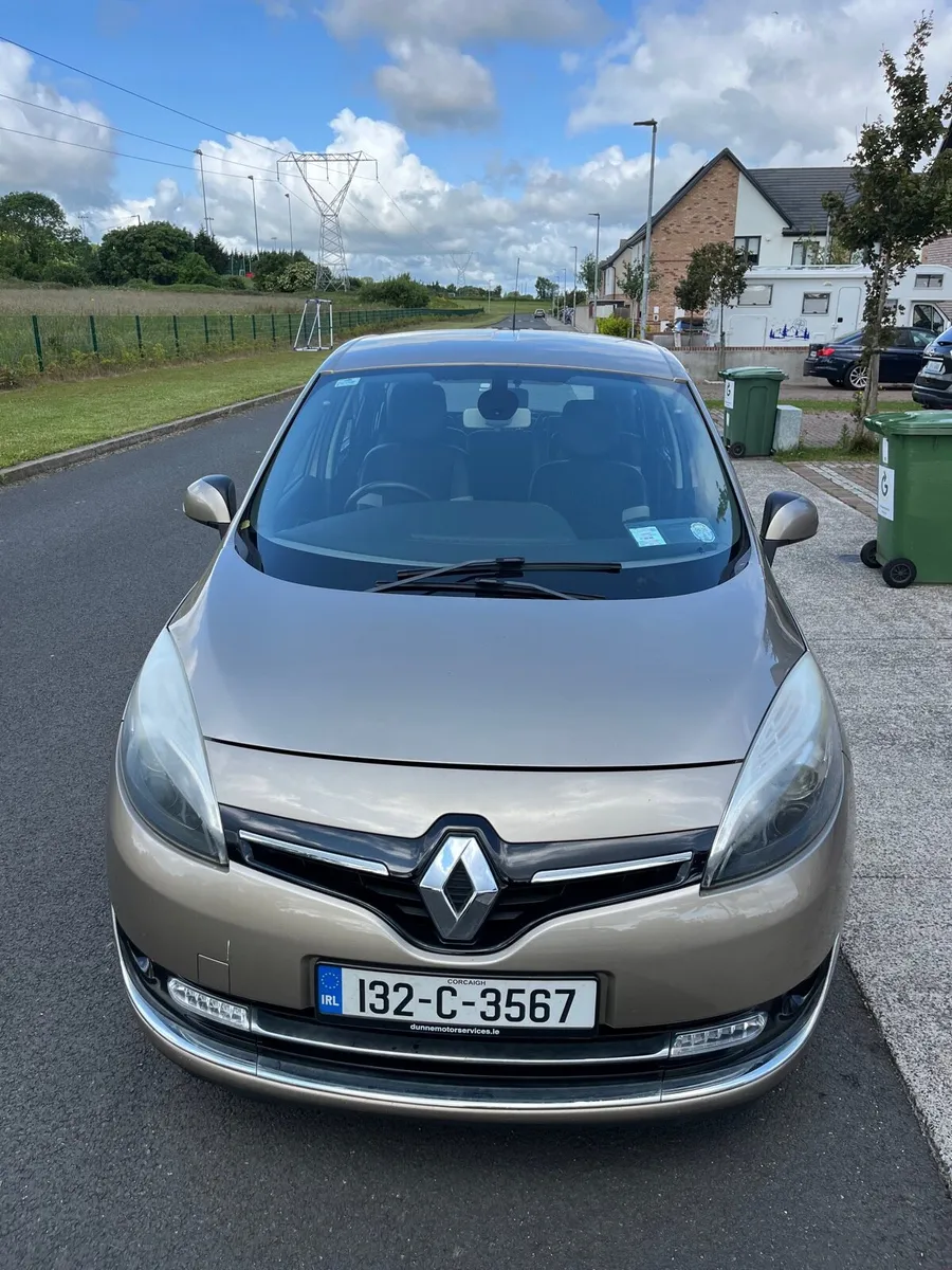 132 RENAULT GRAND SCENIC 7 SEATER €4,950 NCT 02-26 - Image 2