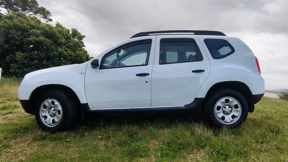 2013 Dacia Duster 1.5 diesel, New NCT,low mileage - Image 4