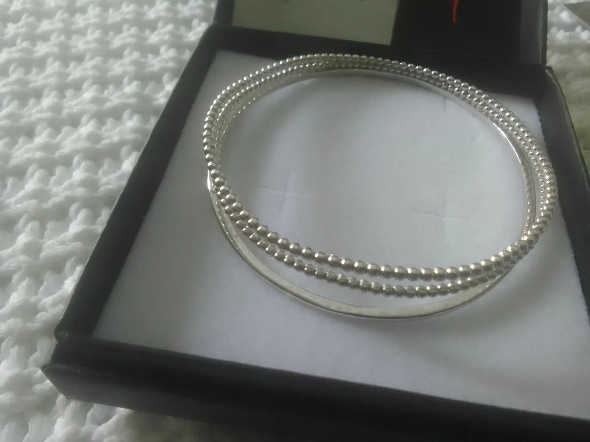 STERLING SILVER LUCY Q TRIPLE BANGLE 7.5" NEW - Image 2