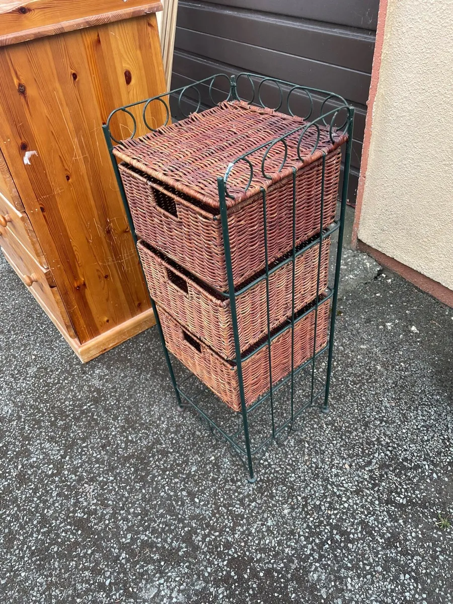 Bathroom storage unit / locker - Image 2