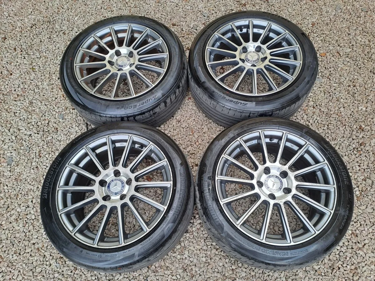 Mercedes Alloy wheels - Image 1