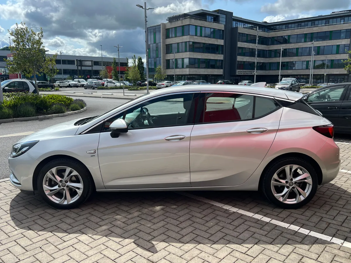 Opel Astra SRi 2018 - Image 4