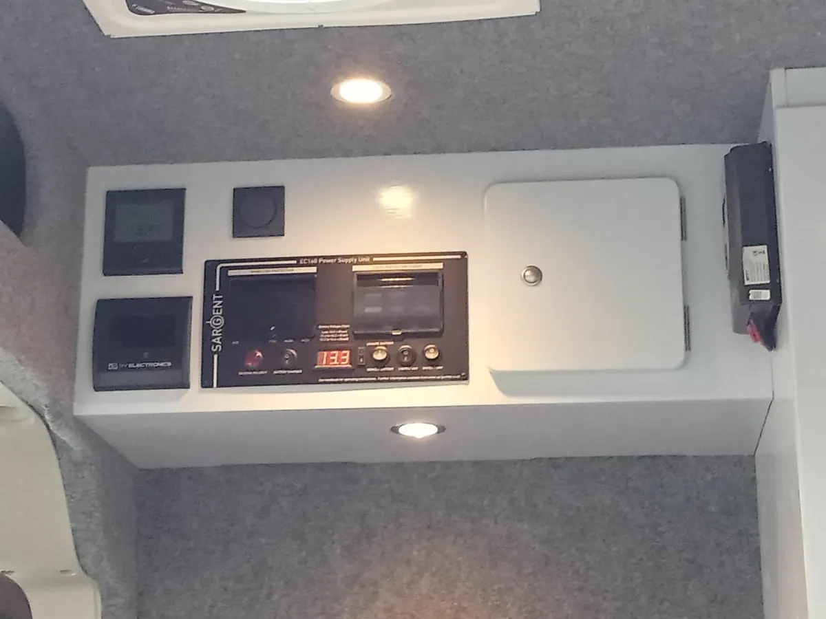 Campervan - Image 2