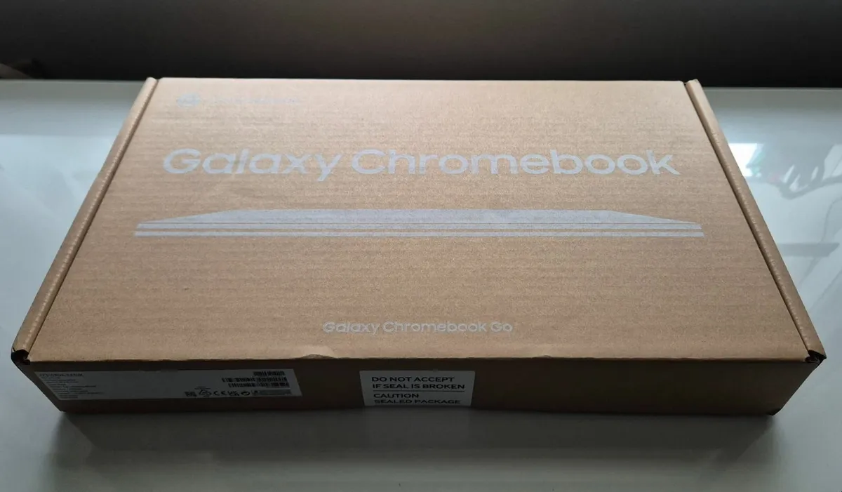 Galaxy Chromebook Go - Image 1