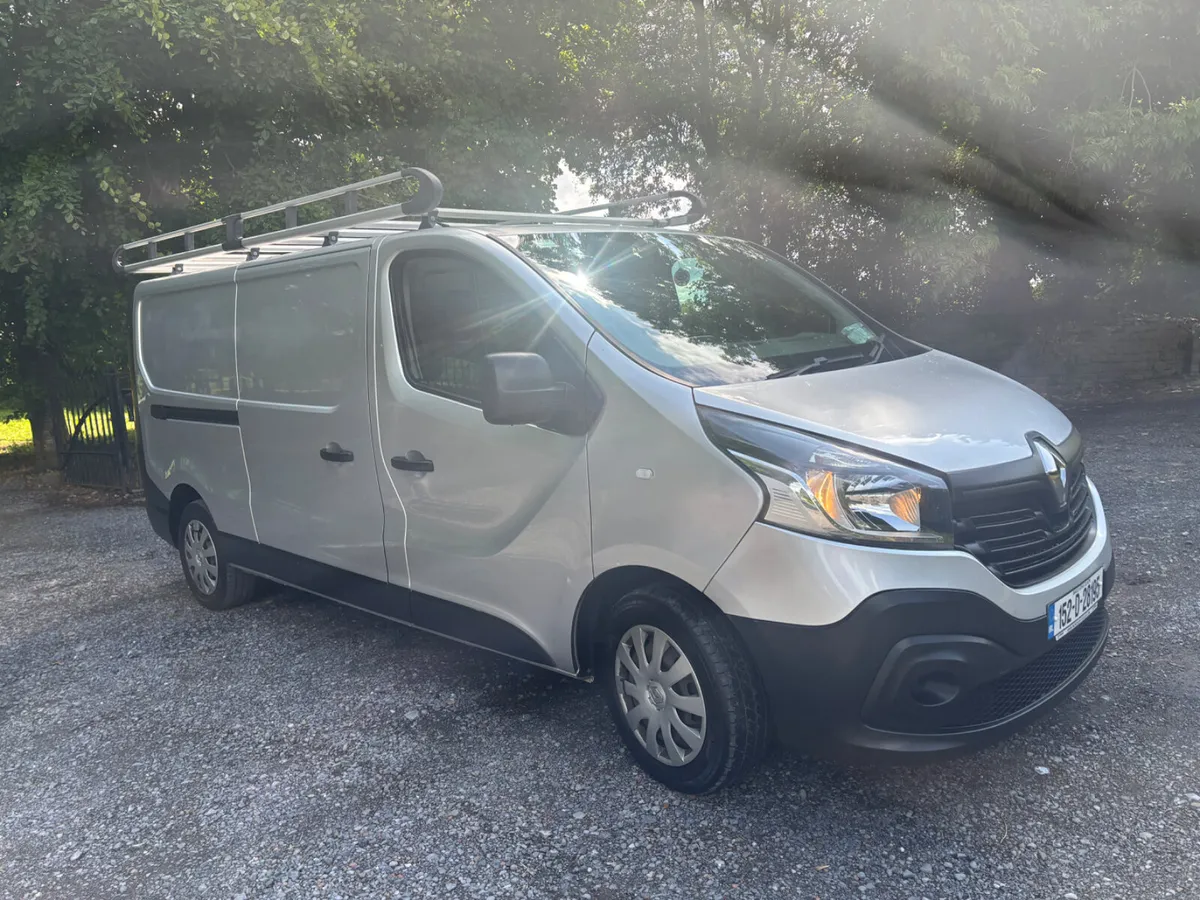 Renault Trafic Business + Low miles - Image 1