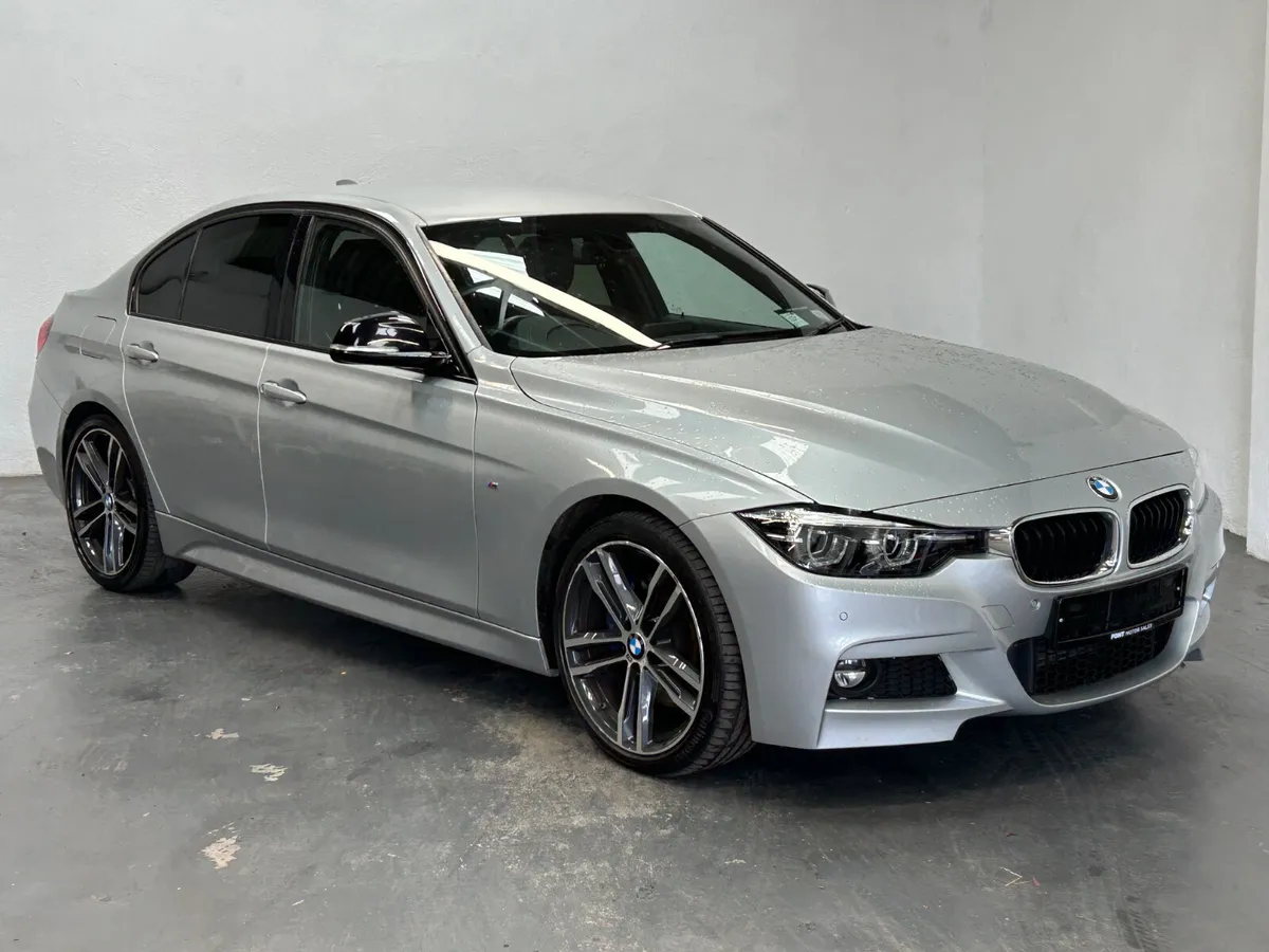 181 BMW 318D MSPORT AUTO - SHADOW EDITION - Image 3