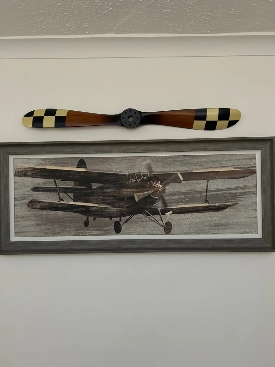 Art - Image 1