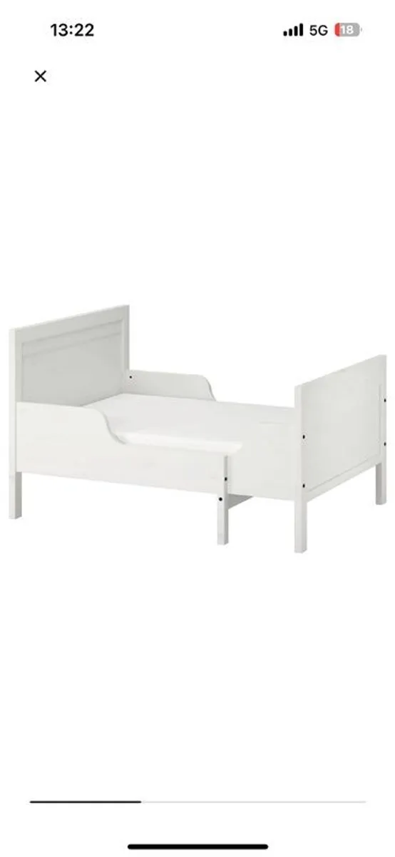 2 x Matching Extendable Kids Beds - Image 1