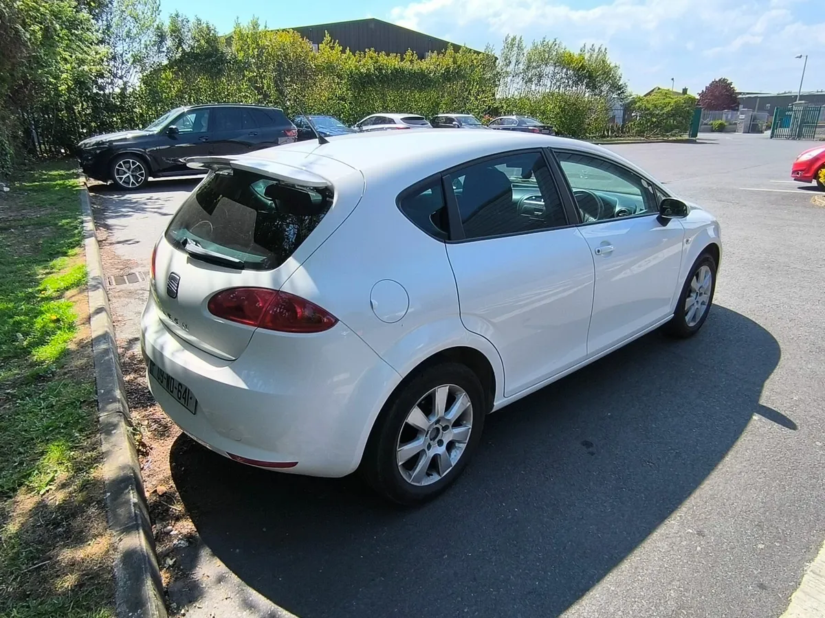 SEAT Leon 2009 - Image 2