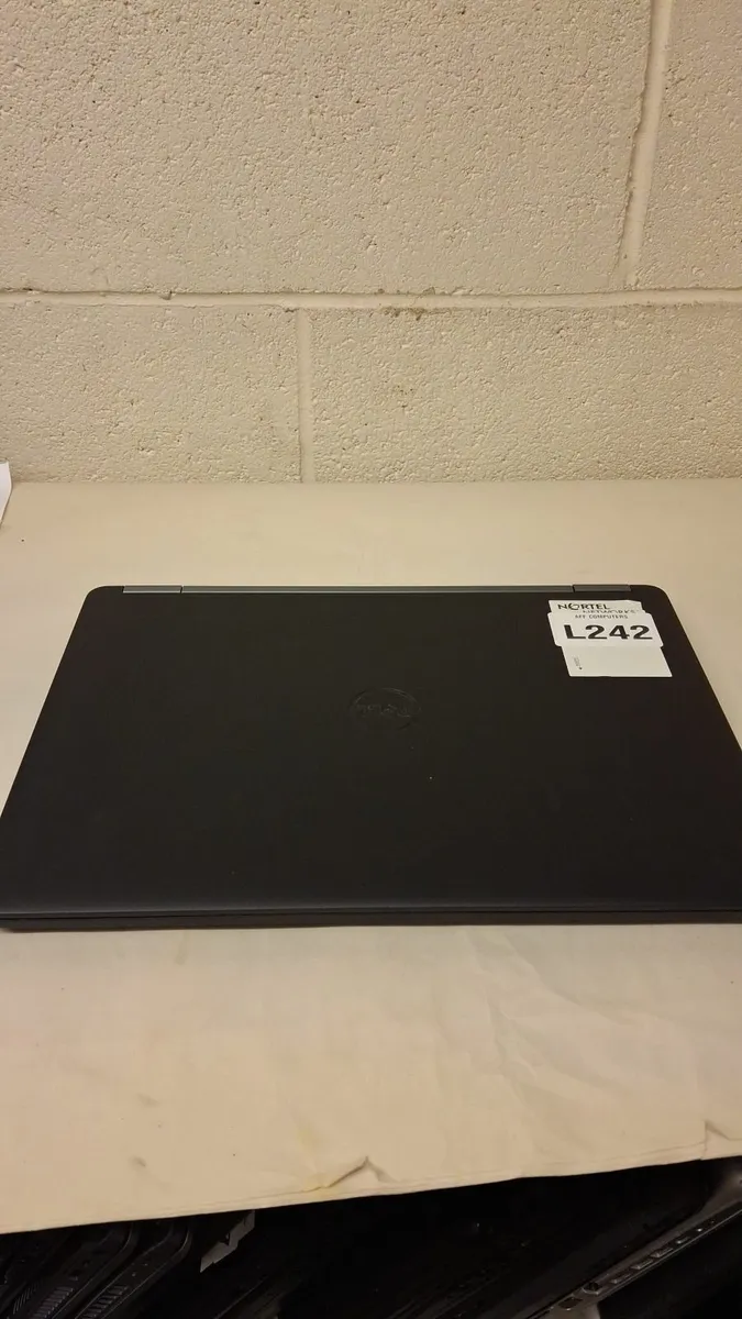 Dell Latitude E7470 i7 6th Gen | 16GB RAM Laptop - Image 2