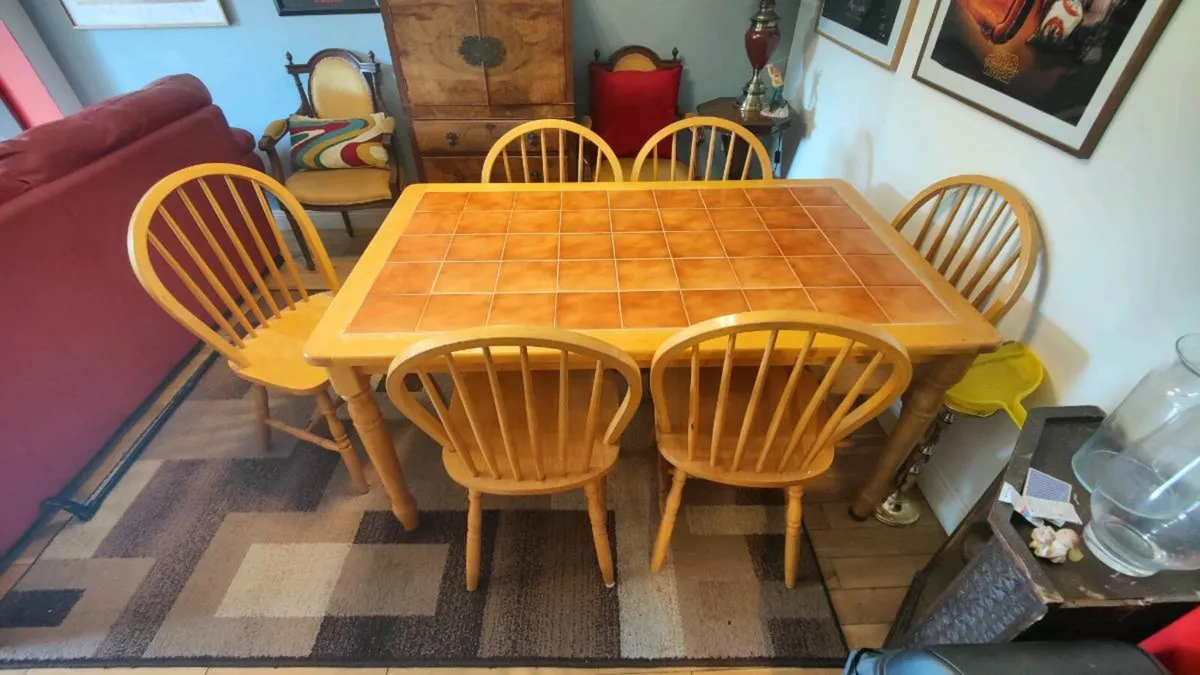 Kitchen Table and Chairs - Image 1