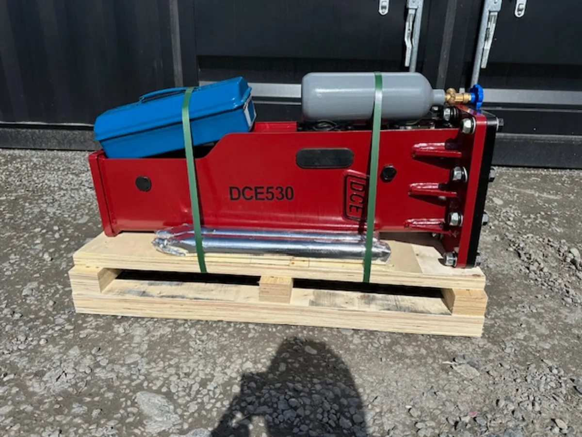 New DCE 530 Hydraulic Breaker **Online Auction** - Image 1