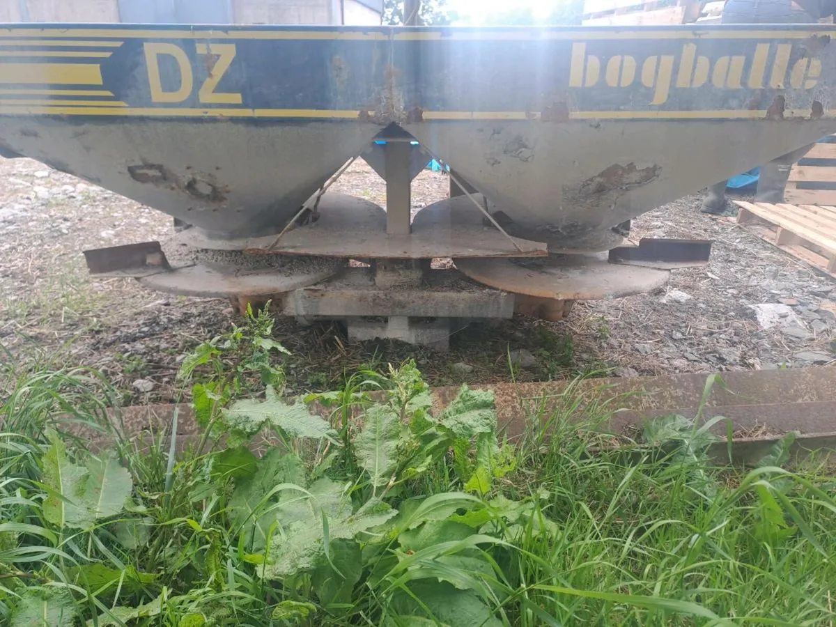Bogballe fertiliser spreader - Image 2