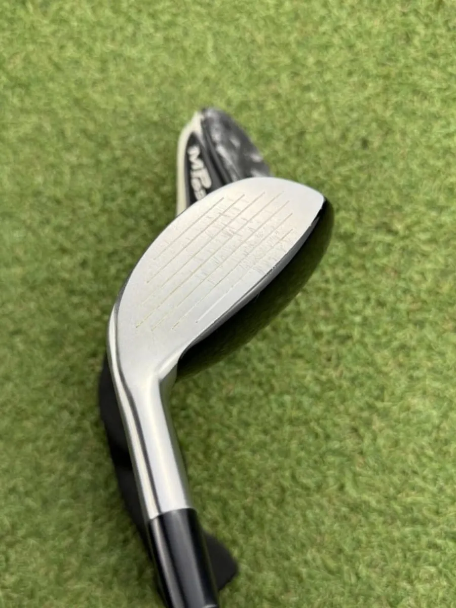 MIZUNO MP650 HYBRID / #4 22° / OROCHI 85G STIFF - Image 3