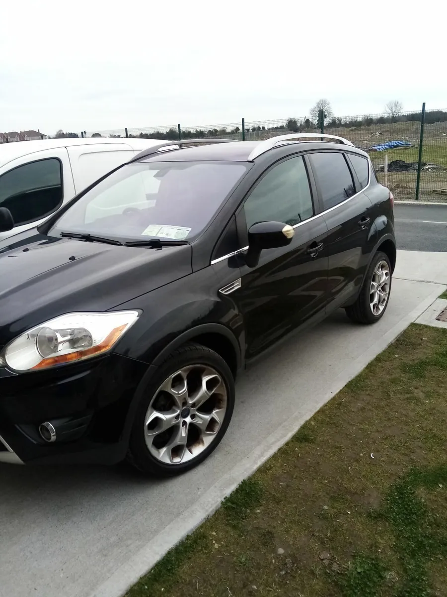 Ford Kuga 2011 - Image 4