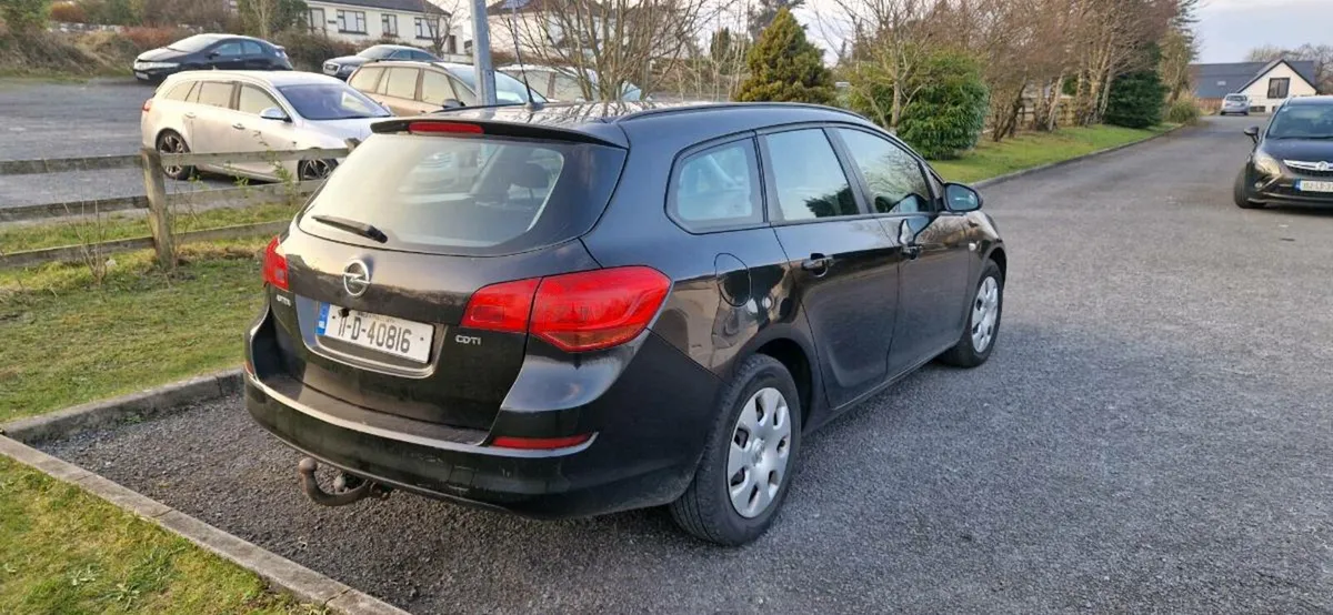 opel astra 1.7cdti estate 2011 - Image 4