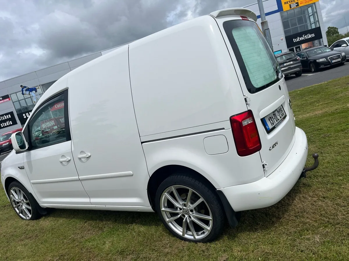 Volkswagen caddy - Image 3