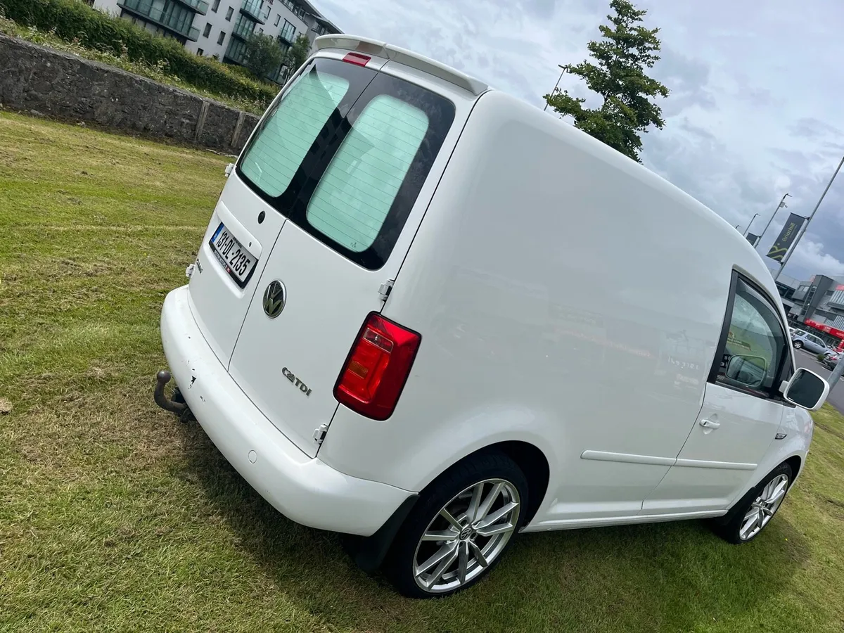Volkswagen caddy - Image 4