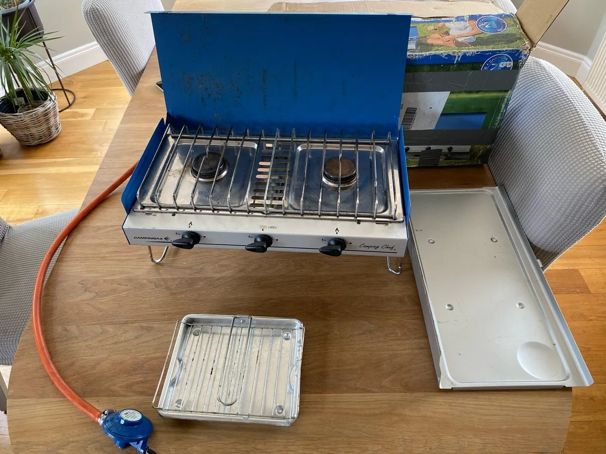 Campingaz 2 ring burner with toaster - Image 1