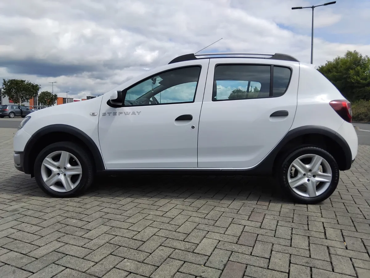 Dacia Sandero Stepway 2016 1.0 Petrol High Spec - Image 4