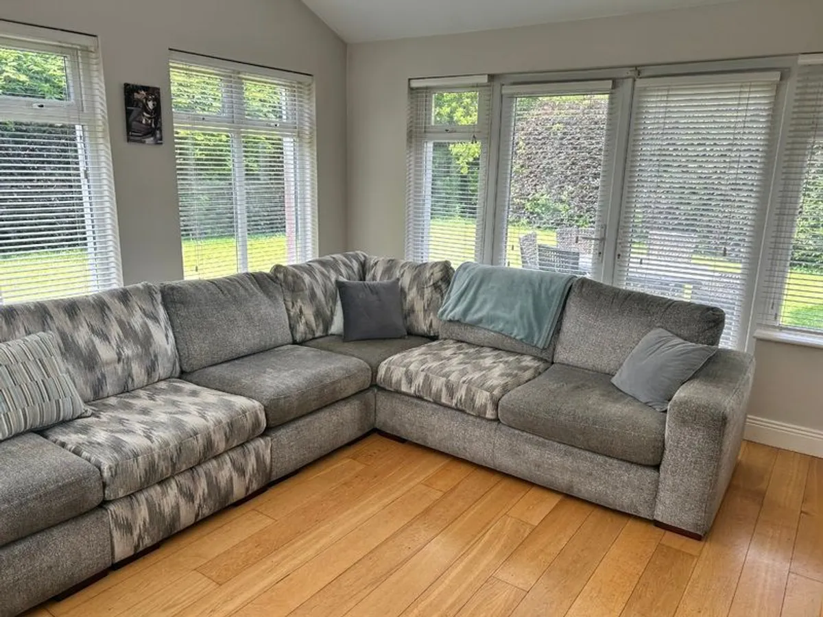 L shape couch - Image 2