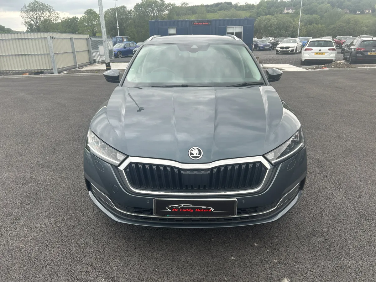 2022 Skoda Octavia SE L 2.0 TDI - Estate Automatic - Image 3