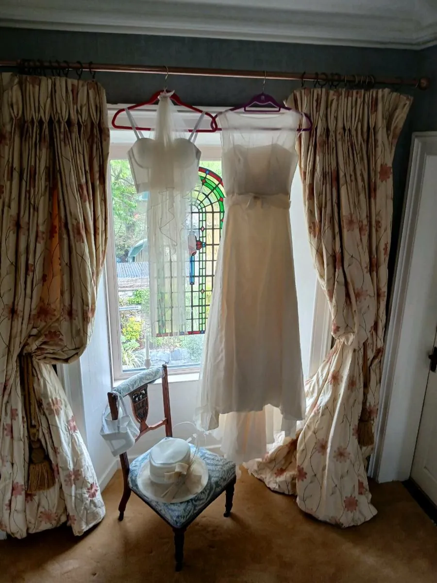 Vintage wedding dress - Image 1