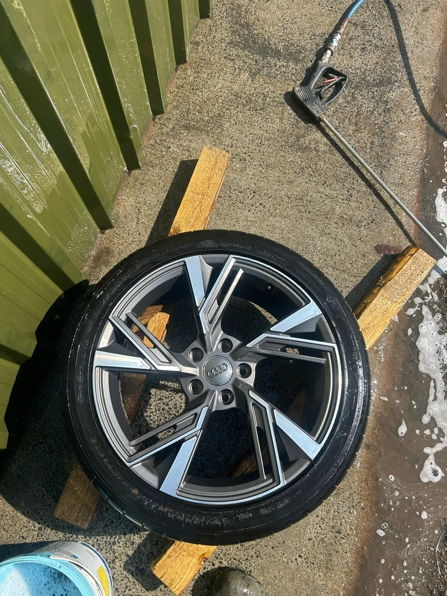 Audi Rs6 style alloys 18 inch - Image 3