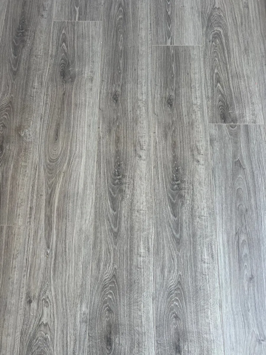 Laminated grey flooring