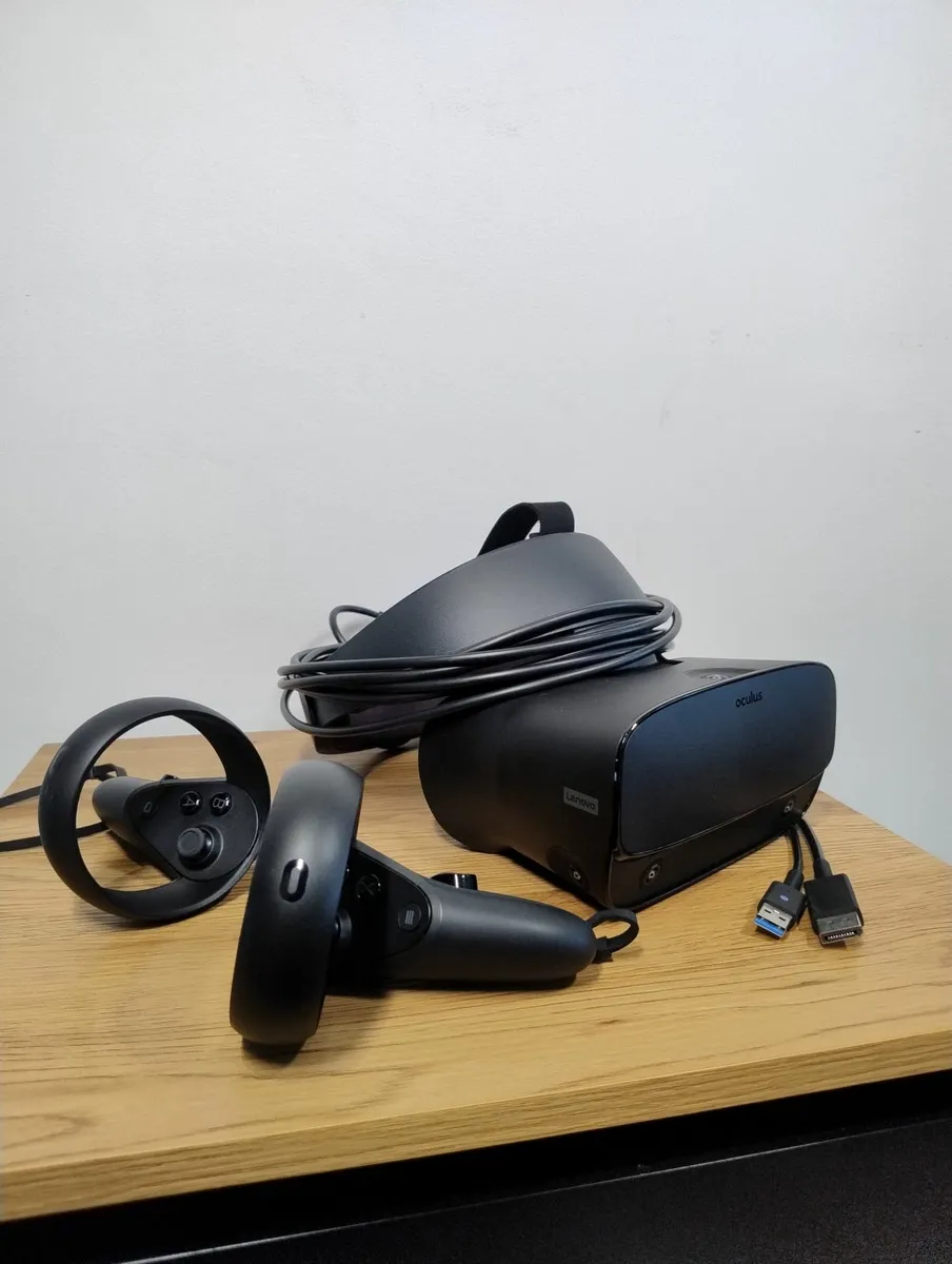 Oculus Rift S VR Headset – Clean & Complete - Image 1