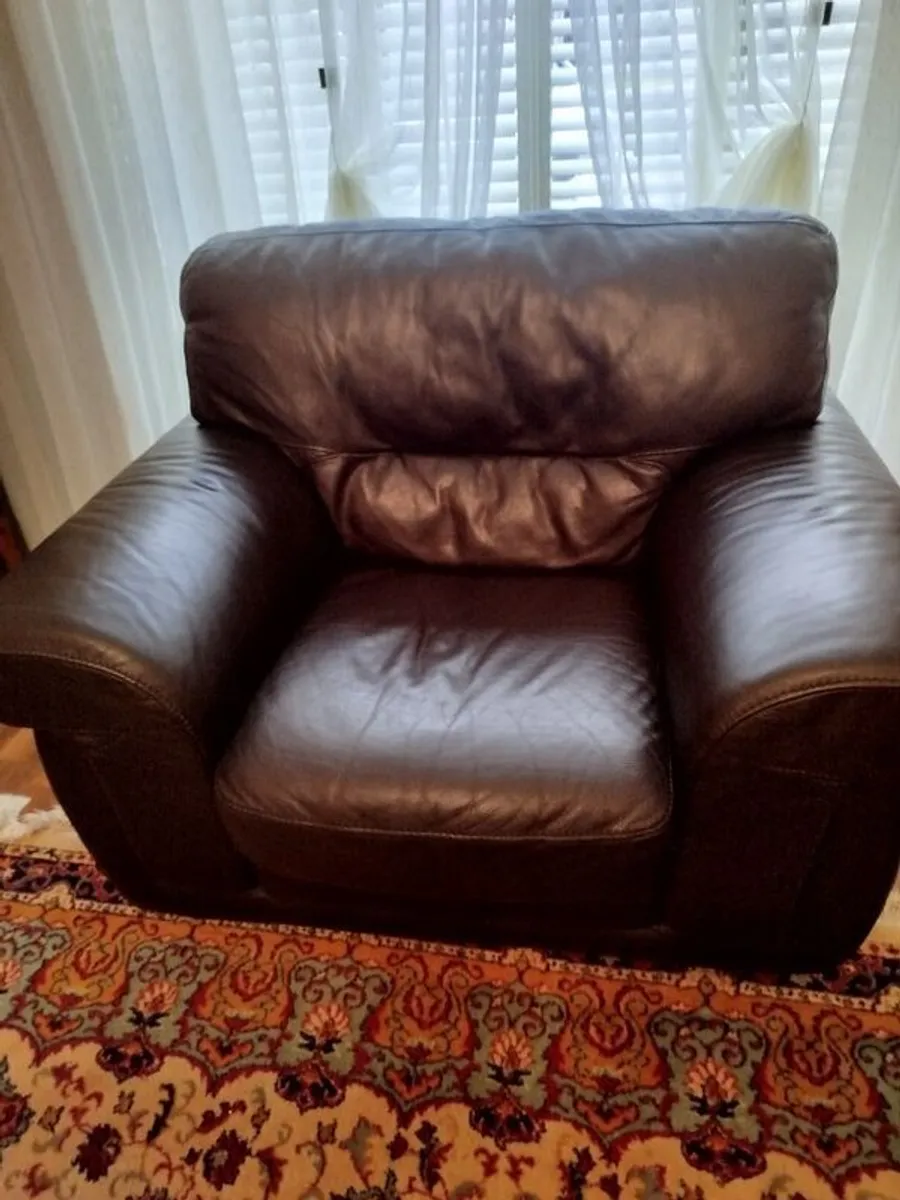 leather couch and armchair - Image 4