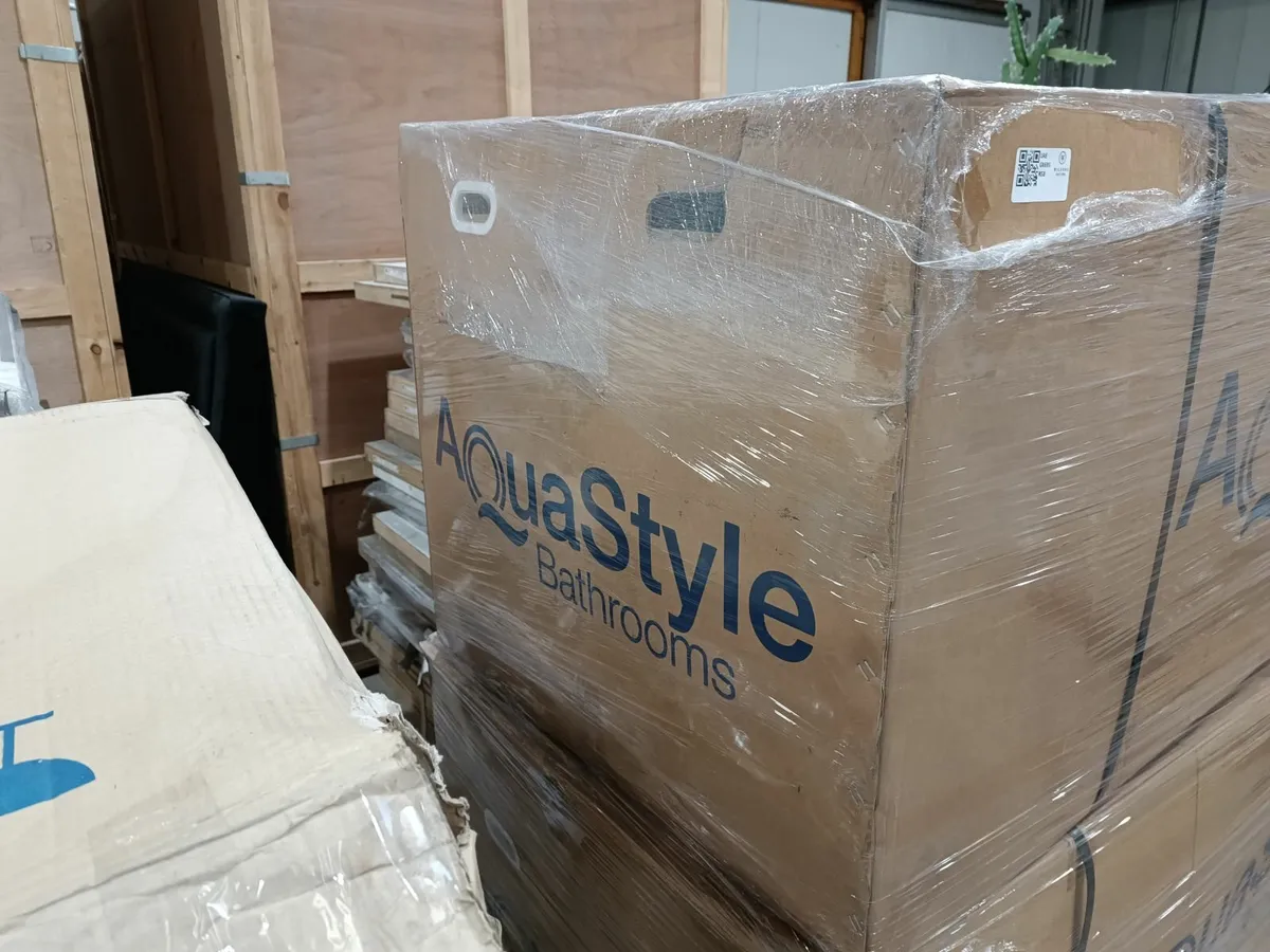 Online Auction Of Freestanding Baths And More!! - Image 4