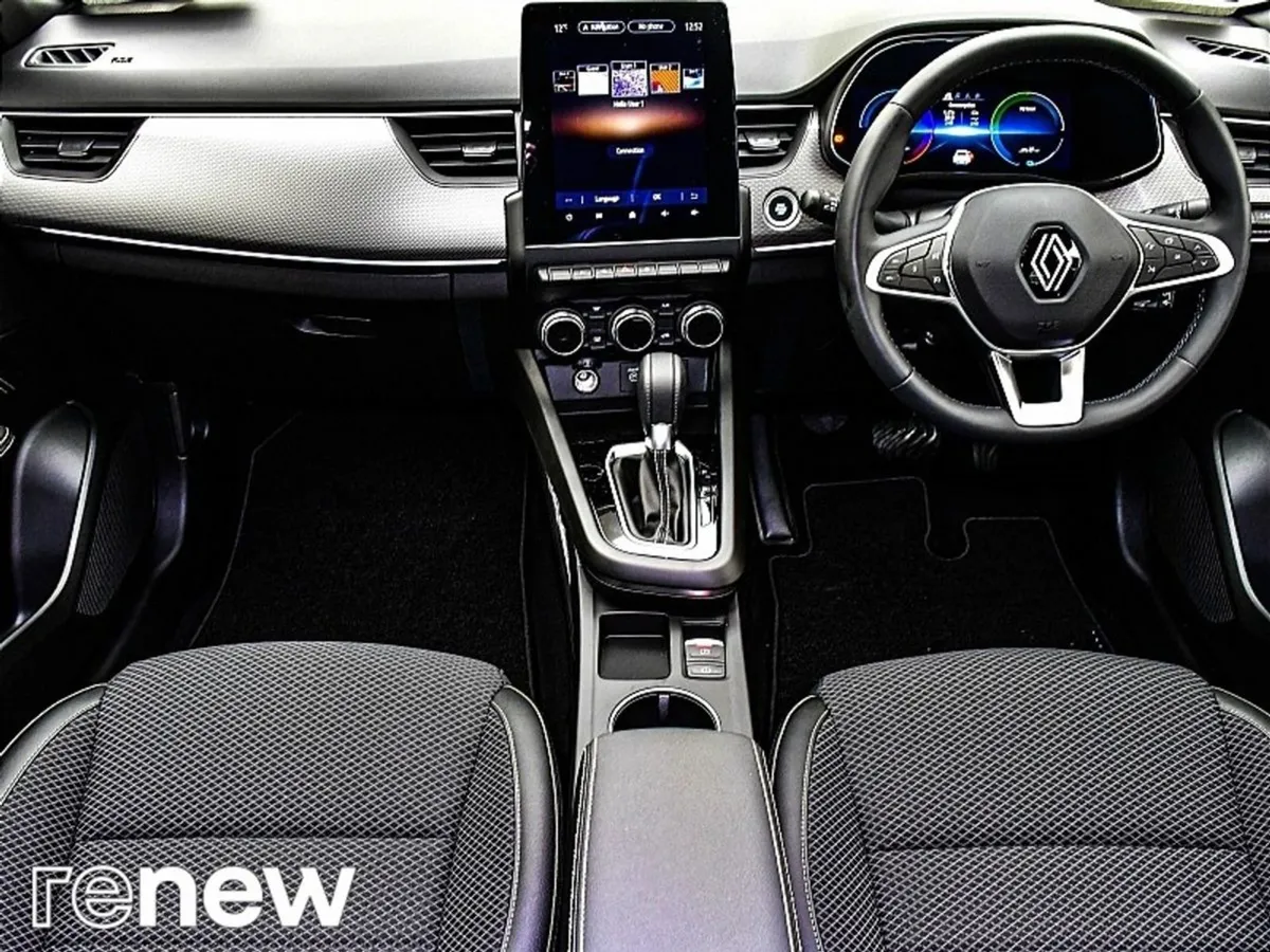 Renault Arkana Techno E-tech Hybrid 145 Auto - Image 3