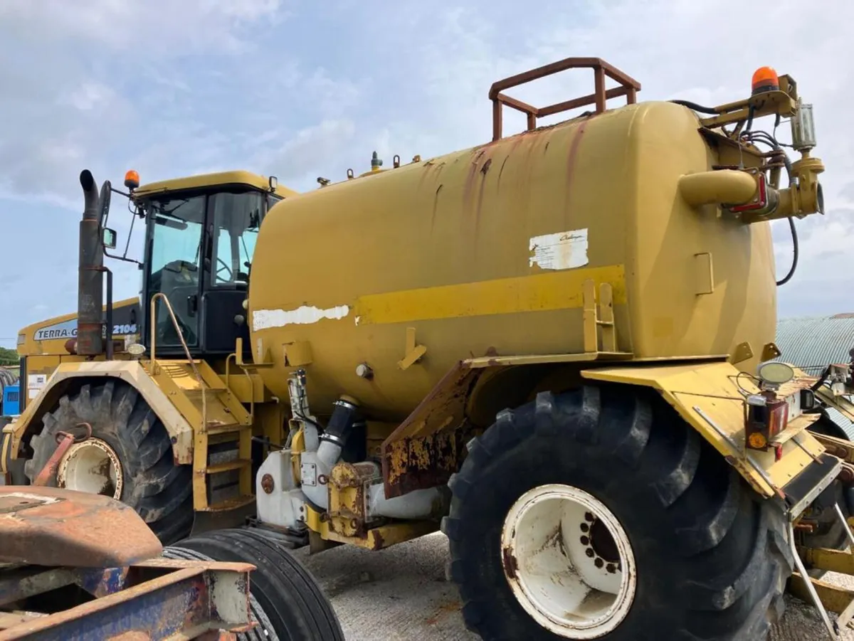 TERRA-GATOR 2104 Slurry Tanker **Online Auction** - Image 4