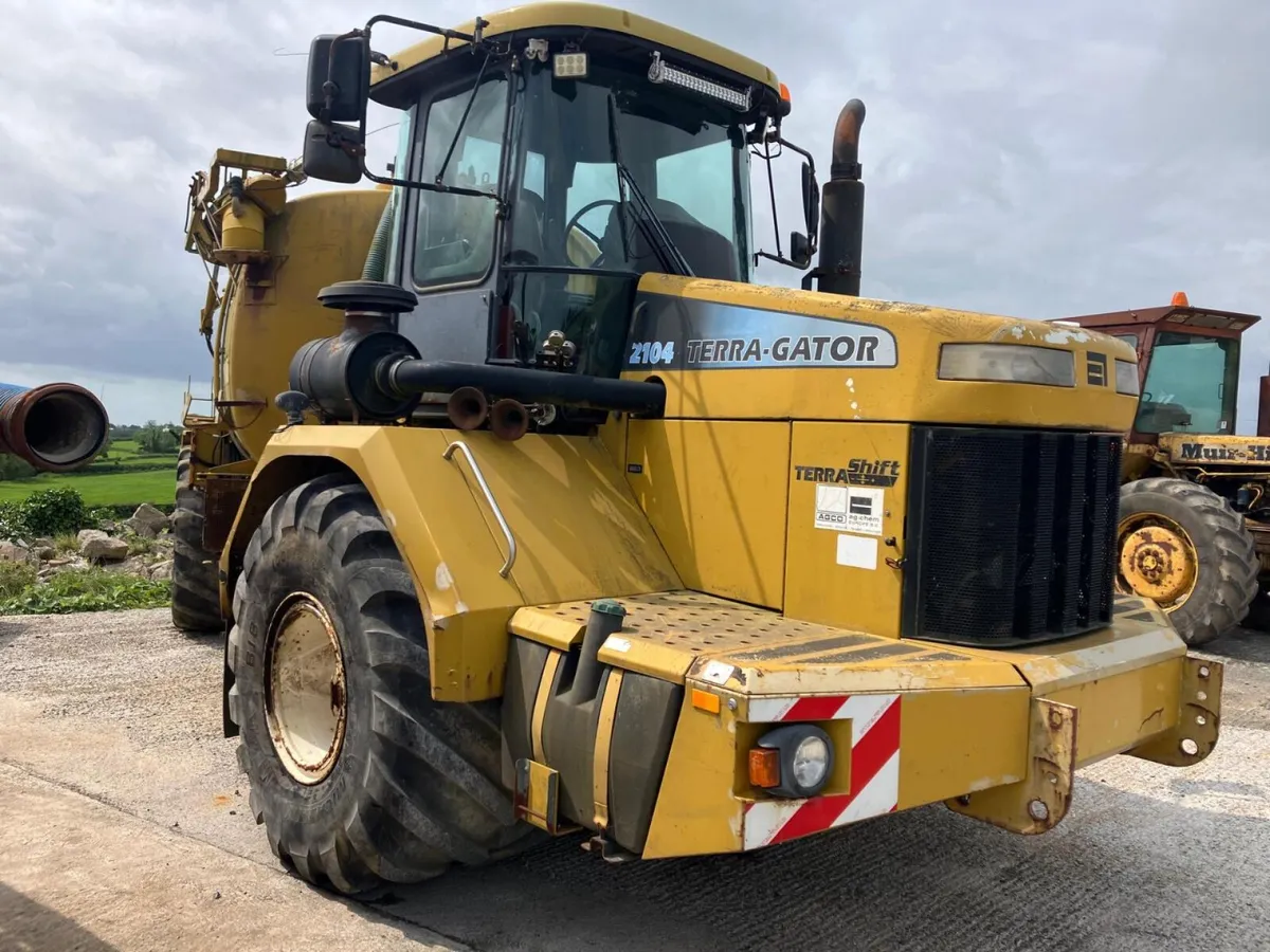 TERRA-GATOR 2104 Slurry Tanker **Online Auction** - Image 3