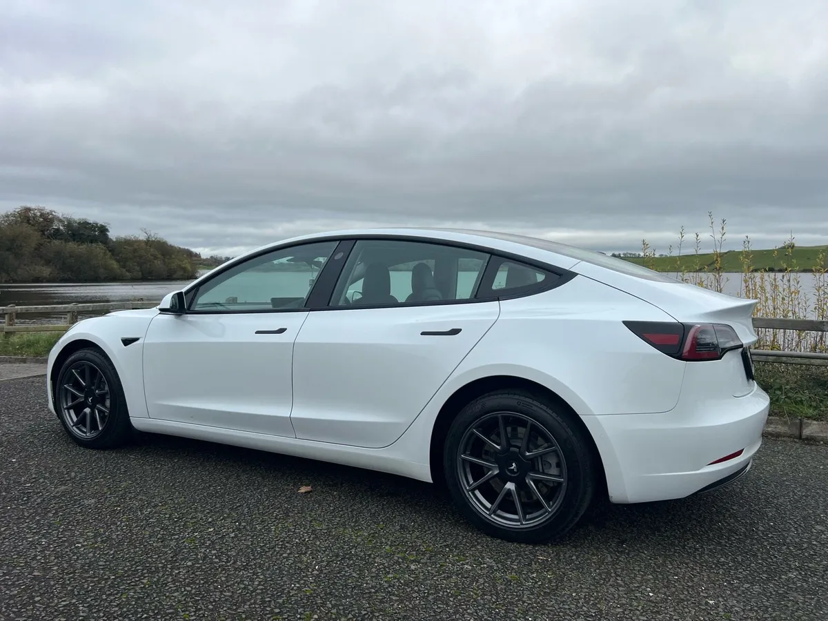 2021 Tesla Model 3 Long Range AWD (LOW MILES) - Image 4