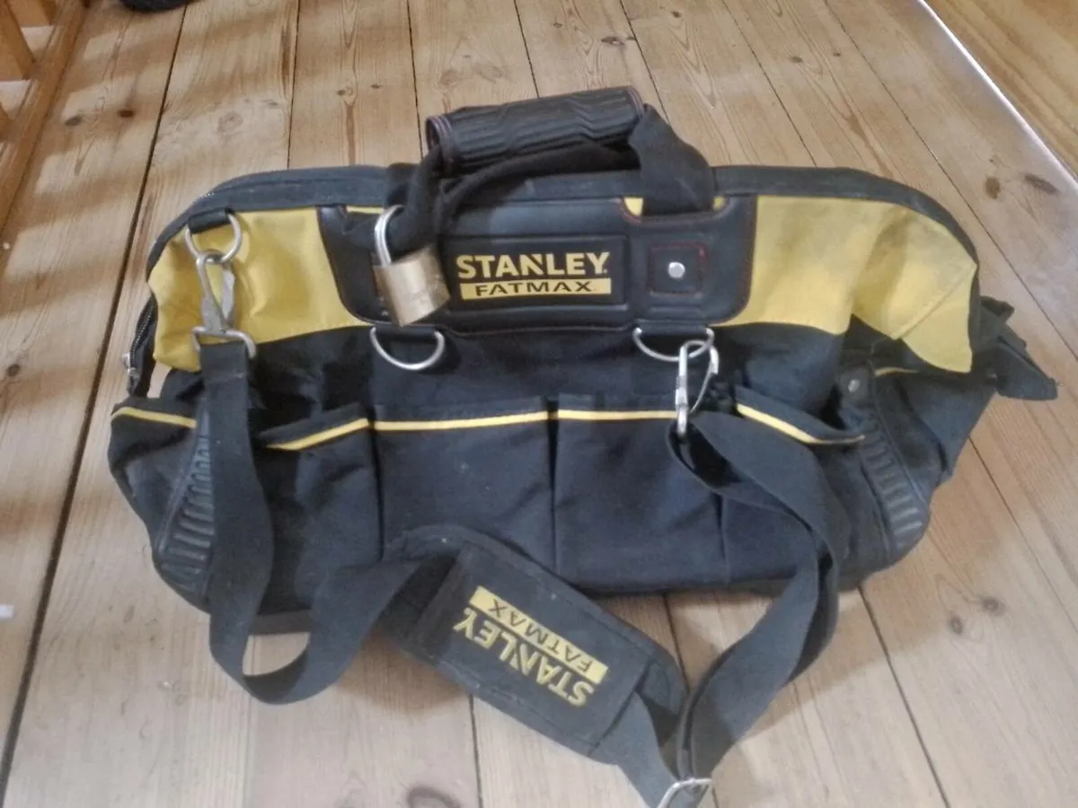 Stanley fatmax 18inch hardbase tool bag - Image 2