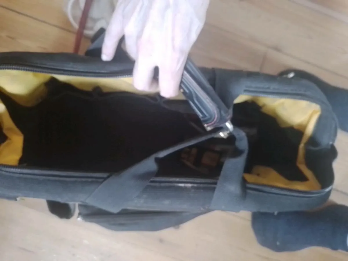 Stanley fatmax 18inch hardbase tool bag - Image 4