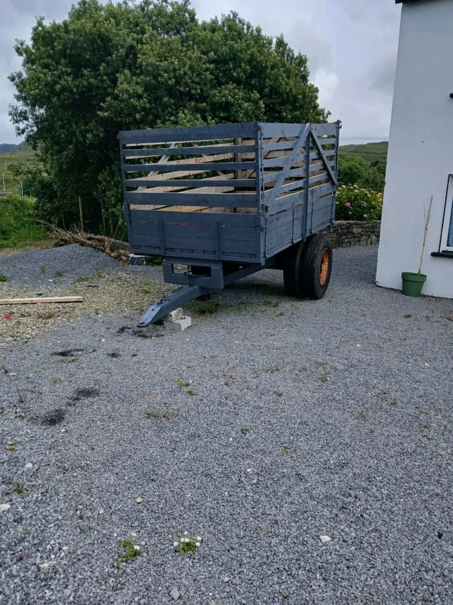 Turf trailer - Image 1